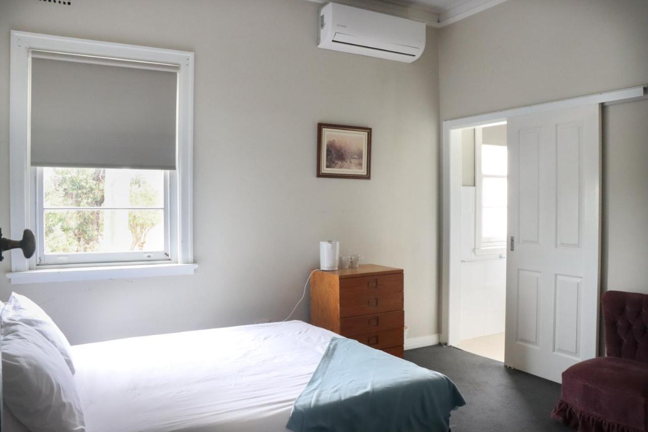 Tates Hotel Windsor Dış mekan fotoğraf