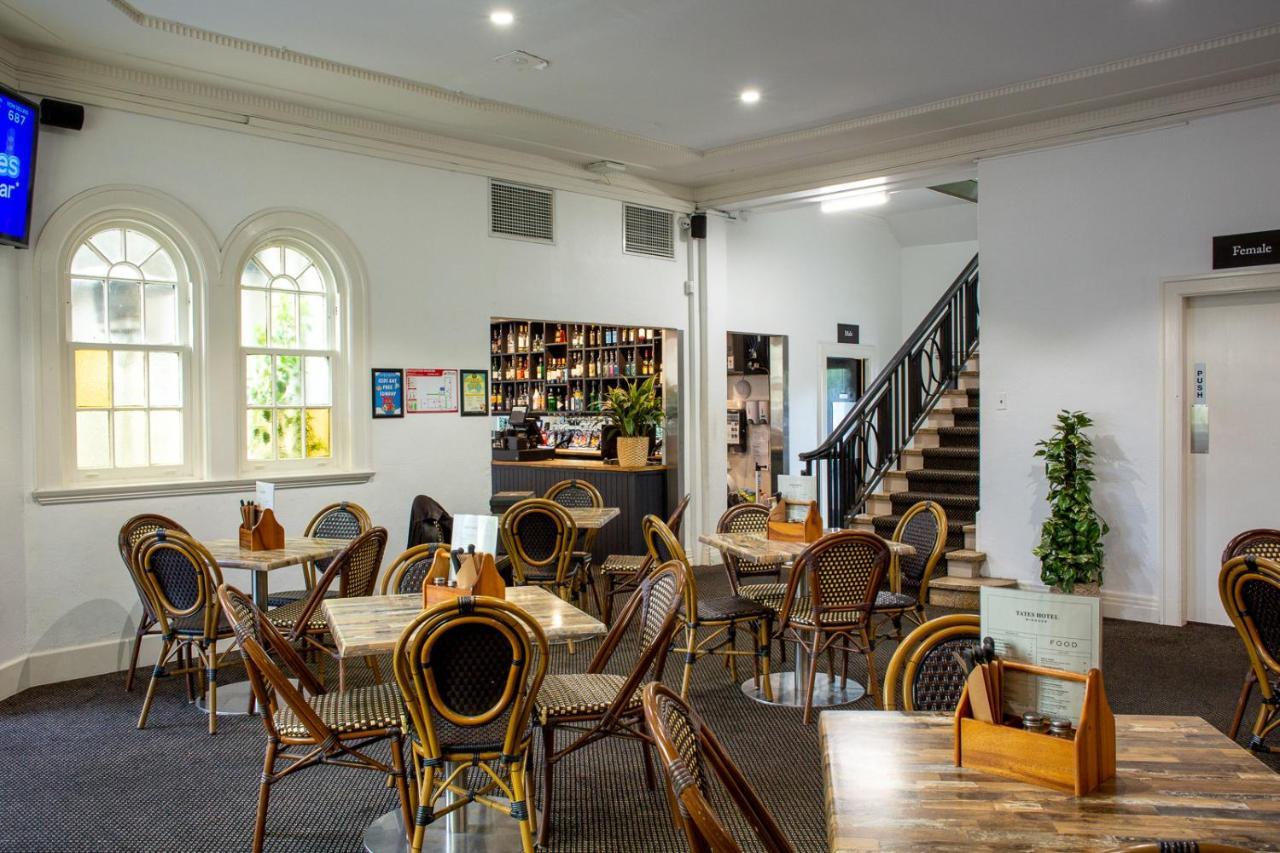 Tates Hotel Windsor Dış mekan fotoğraf